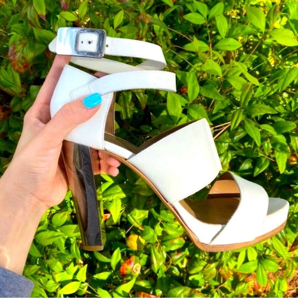 Hermes Summer Heels 💕 - Picture 8 of 9